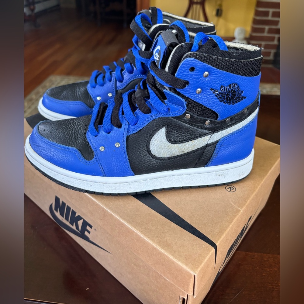 w air jordan 1 zoom air cmft hyper royal black white